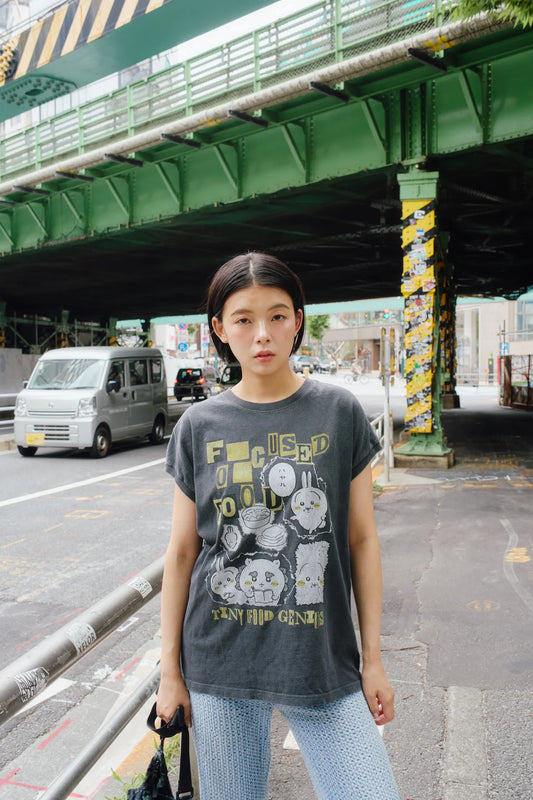 CHIIKAWA Rock系列 FOCUSED ON FOOD T恤 預訂